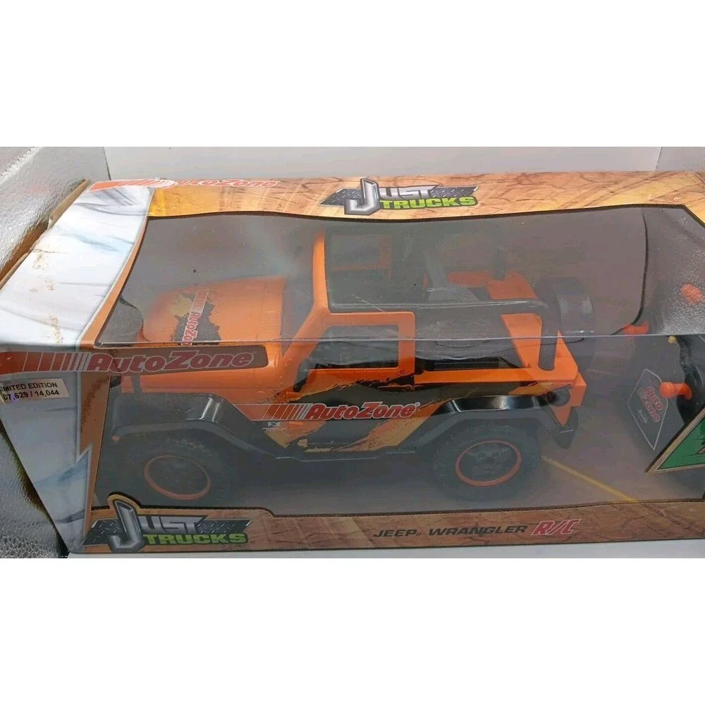 Jada Just Trucks Autozone Jeep Wrangler RC (7,629 out of 14,044)